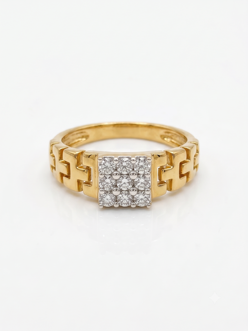 Diamond Cluster Ring with Chain-Link
